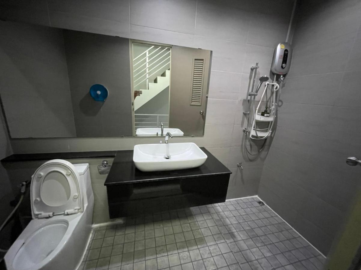 Bake Room Hostel Τσιάνγκ Μάι Εξωτερικό φωτογραφία