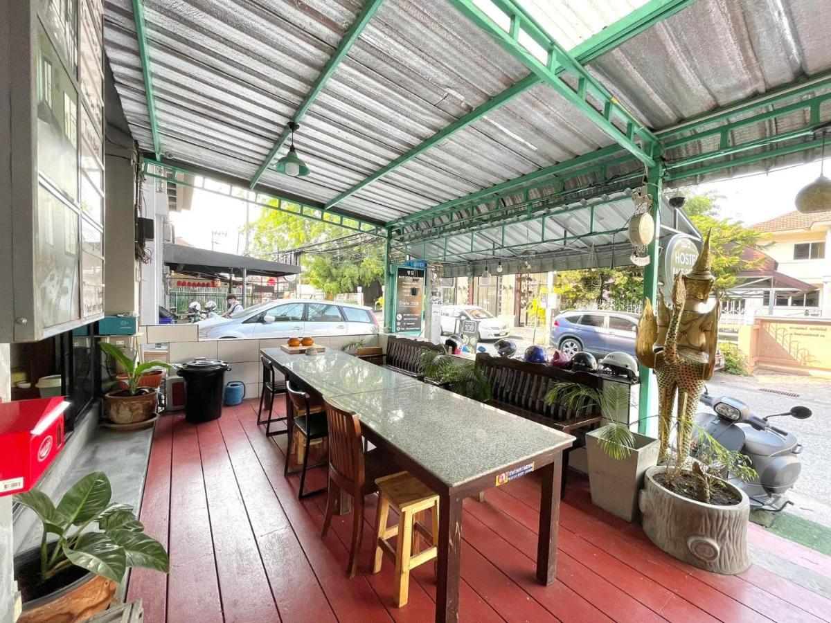 Bake Room Hostel Τσιάνγκ Μάι Εξωτερικό φωτογραφία
