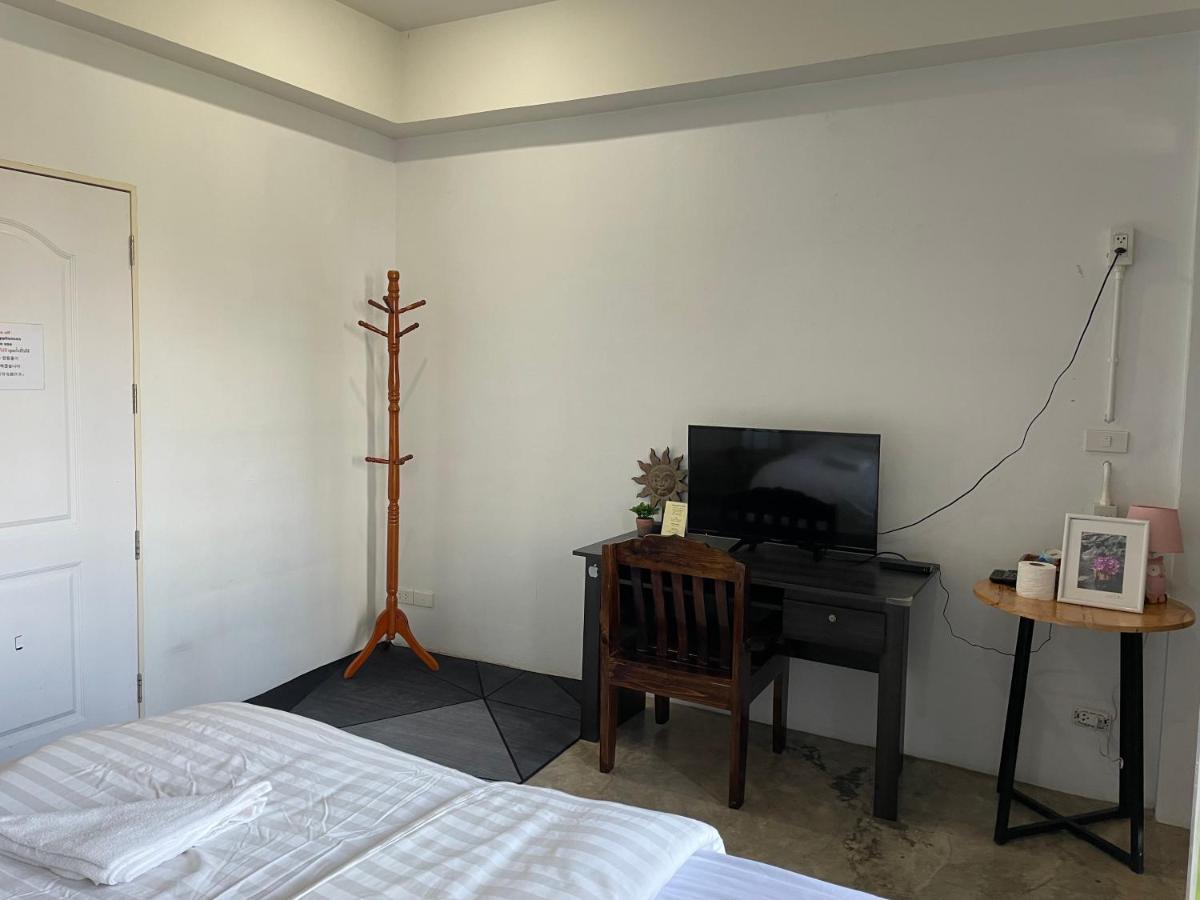 Bake Room Hostel Τσιάνγκ Μάι Εξωτερικό φωτογραφία