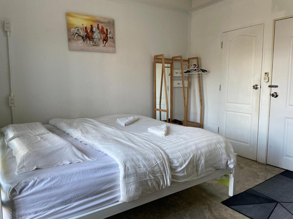Bake Room Hostel Τσιάνγκ Μάι Εξωτερικό φωτογραφία