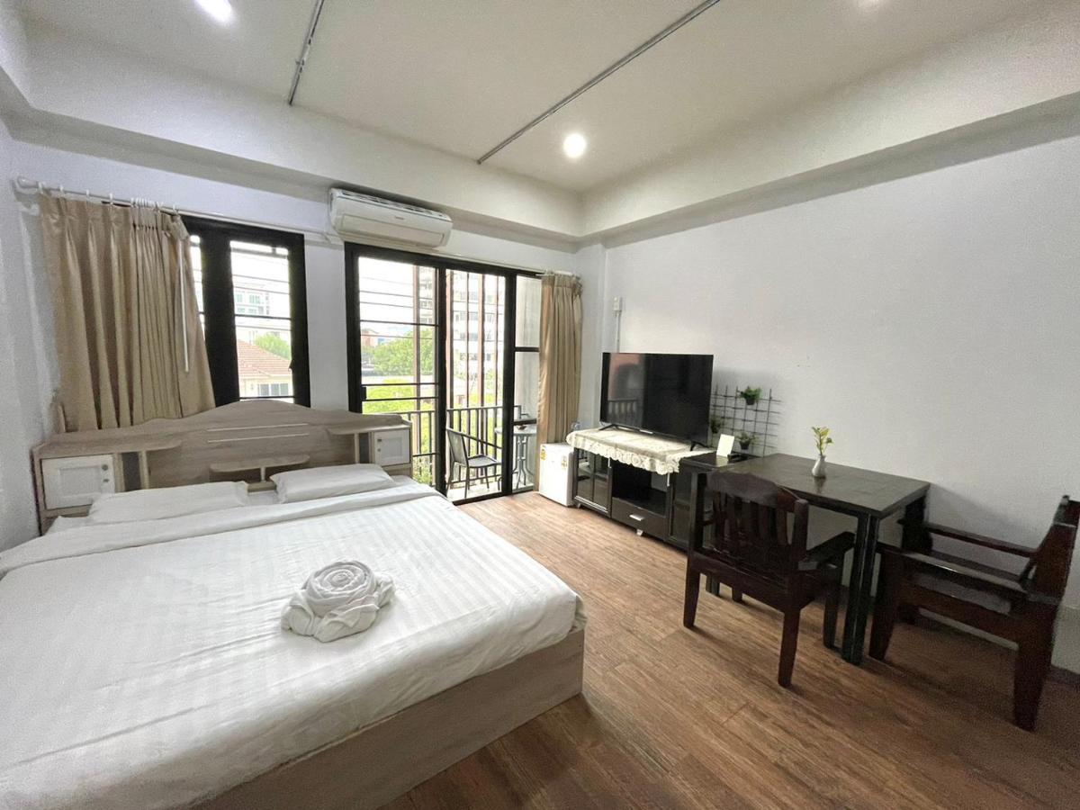 Bake Room Hostel Τσιάνγκ Μάι Εξωτερικό φωτογραφία